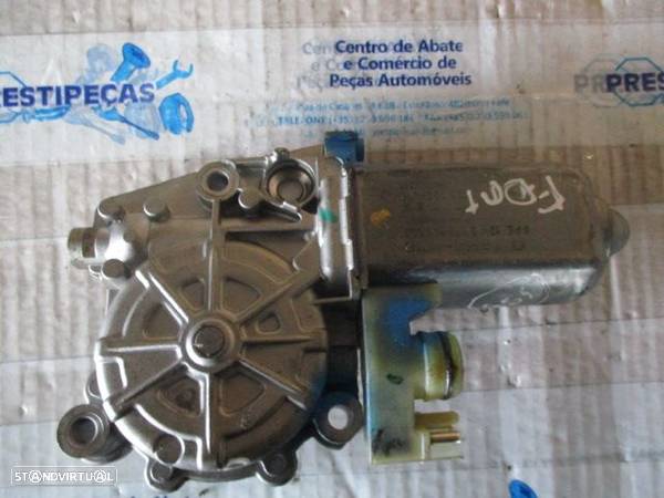 Motor Elevador Vidro 0130821503 MERCEDES W140 1995 FD - 2