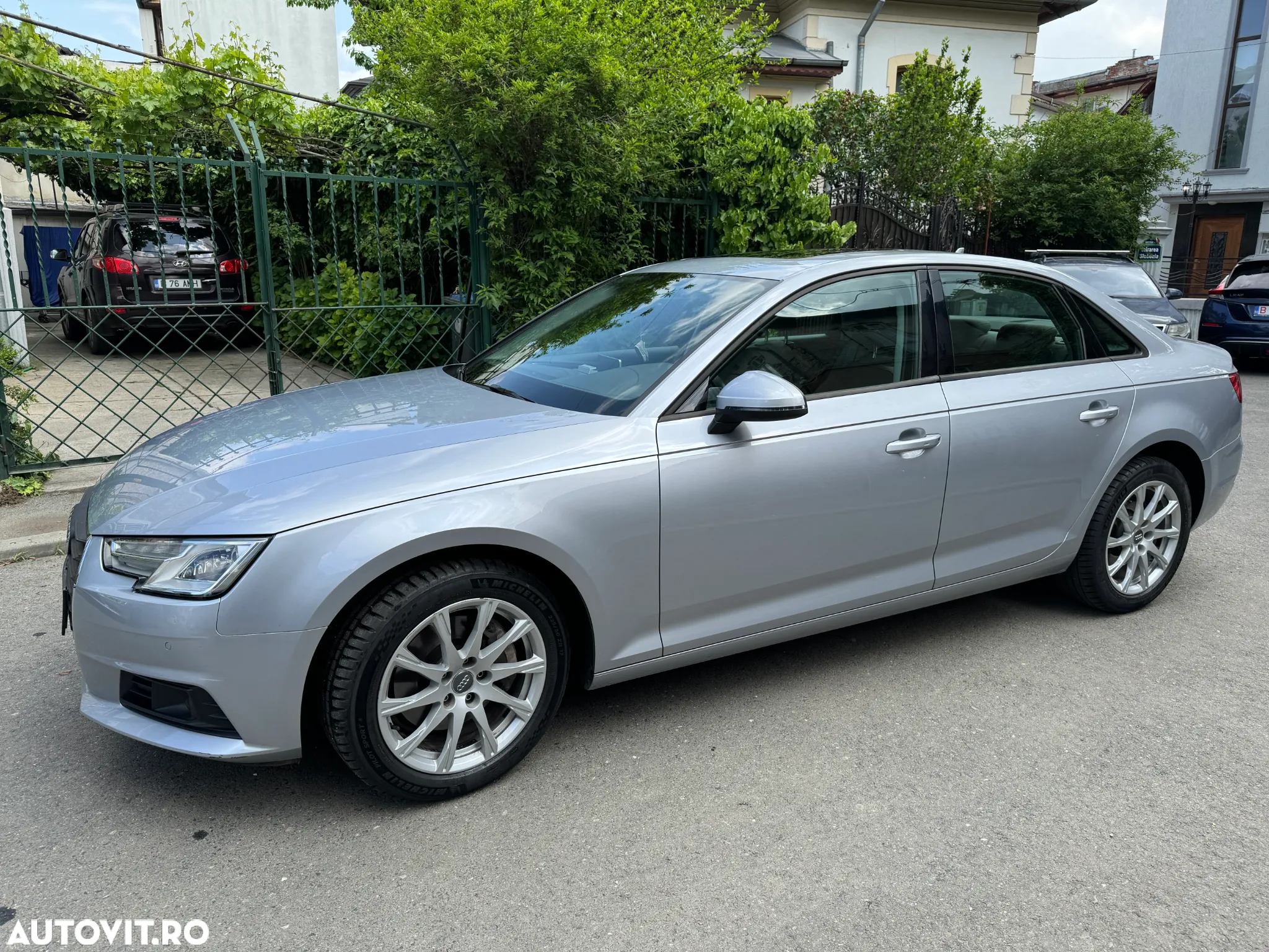 Audi A4 Avant 2.0 TDI quattro Stronic - 6