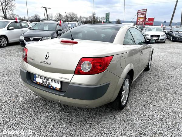 Renault Megane CC 2.0 dCi Dynamique - 6