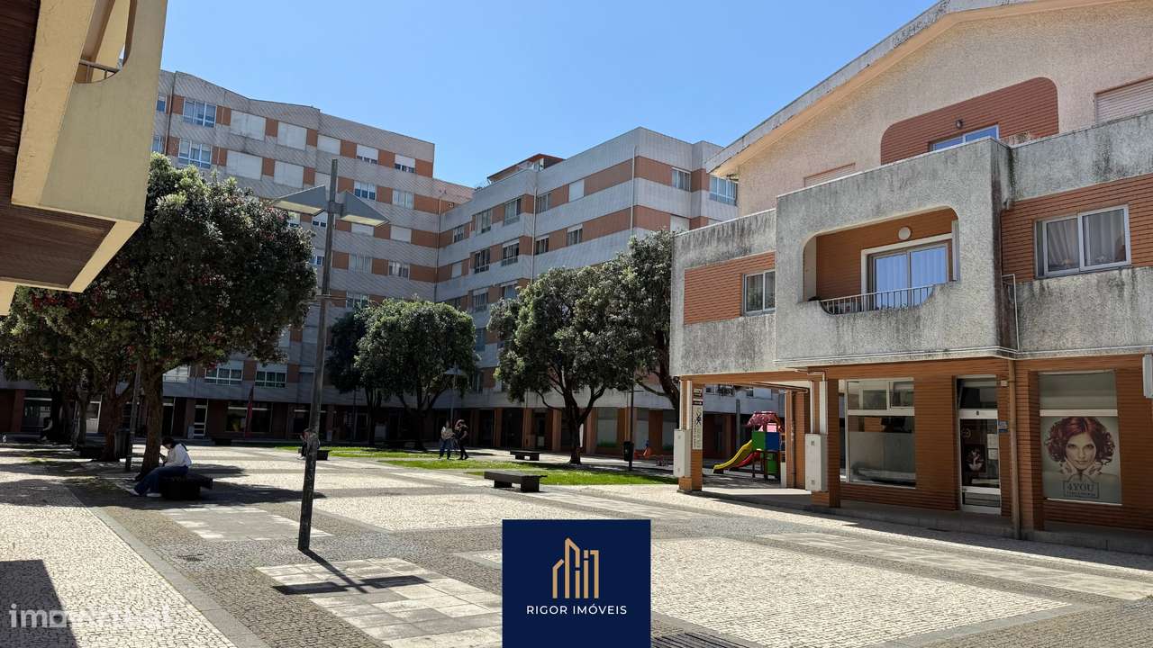 Apartamento T4 Renovado | Póvoa de Varzim - Centro-22
