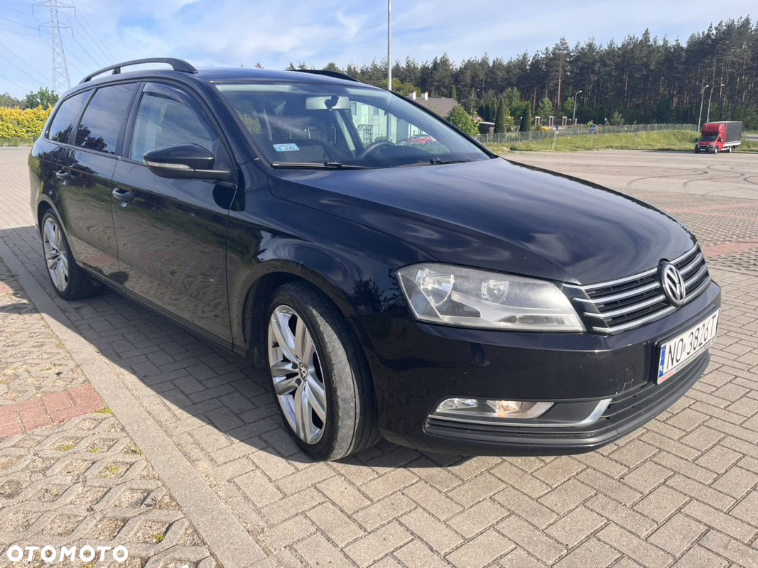 Volkswagen Passat 1.6 TDI DPF BlueMot Trendline - 29