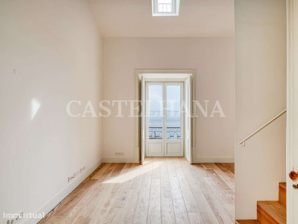 Apartamento T1+1 situado em Alfama, Lisboa, com vista rio - Grande imagem: 5/20