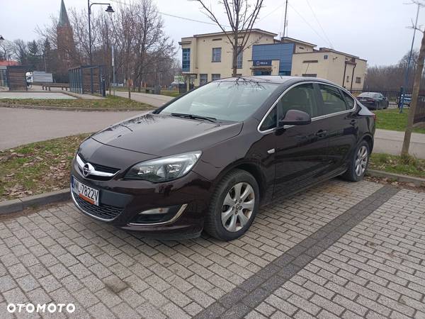 Opel Astra IV 1.4 T Business - 13