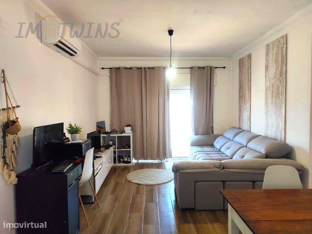 T2 renovado em Portimão - Grande imagem: 1/24