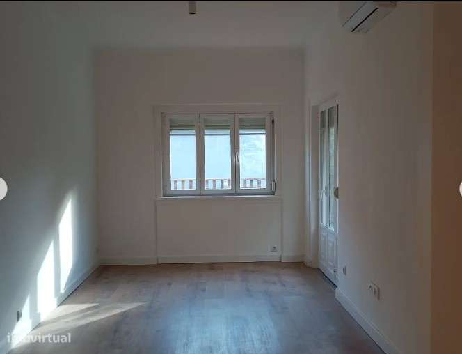 Apartamento para Arrendar T3 perto da praia Parede - Grande imagem: 2/7