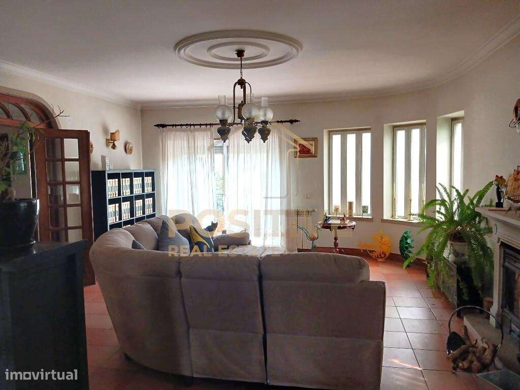 Moradia de grandes dimensões com piscina no Fundão | Alojamento Local-20