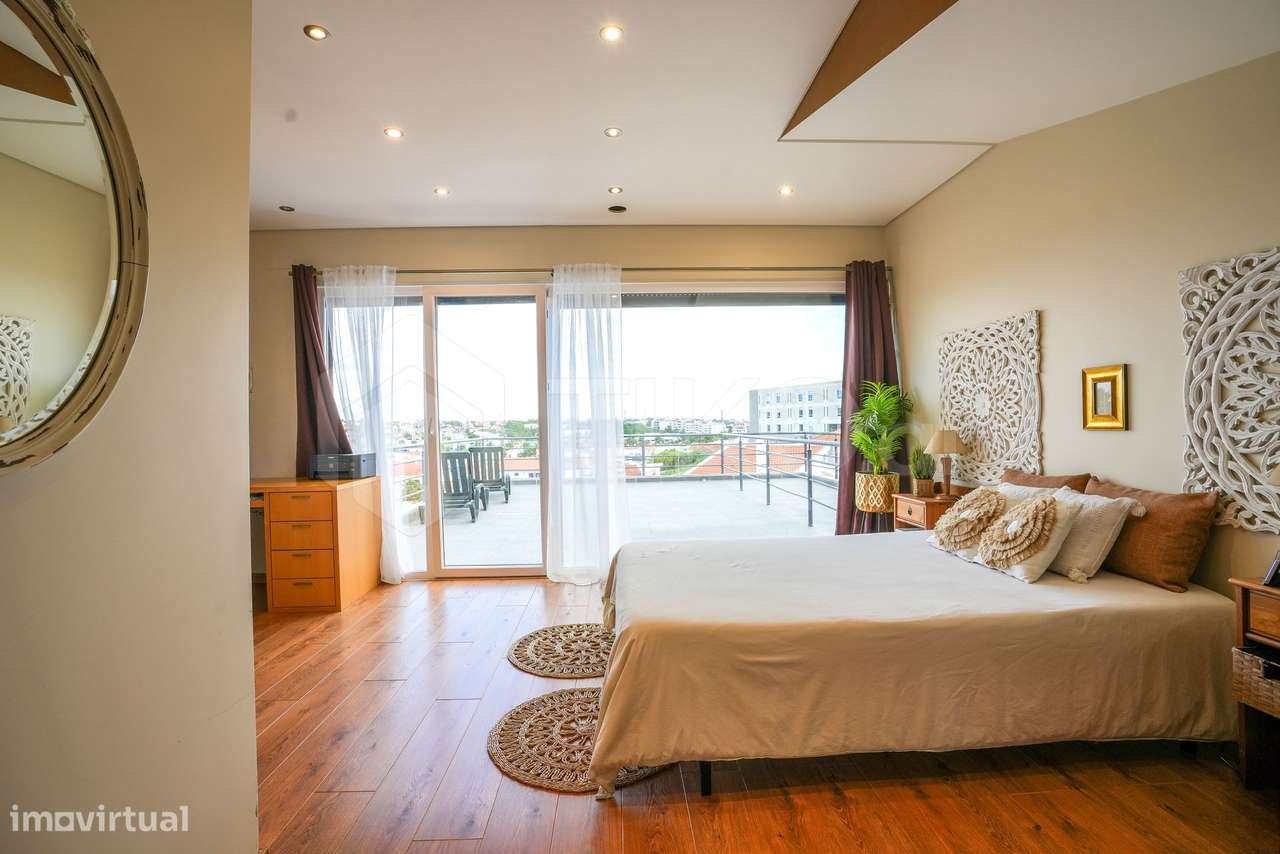 MORADIA T3 COM PISCINA, CONSTRUÇÃO ANTISSÍSMICA, ISOLAMENTO PREMIUM E-9