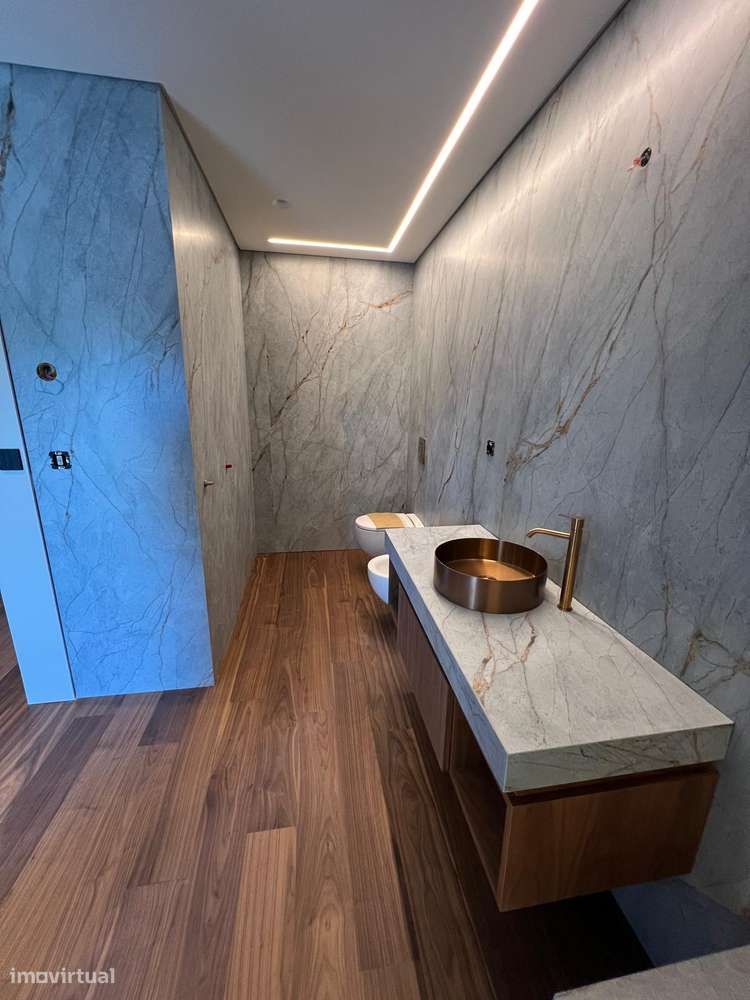 Moradia Luxo T6 Miramar Praia Gaia Piscina 5 Suites Golfe de Miramar-12