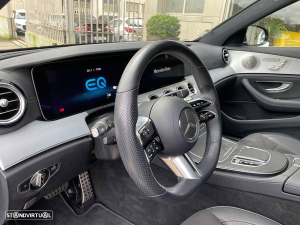 Mercedes-Benz E 300 De AMG Line 4Matic - 12