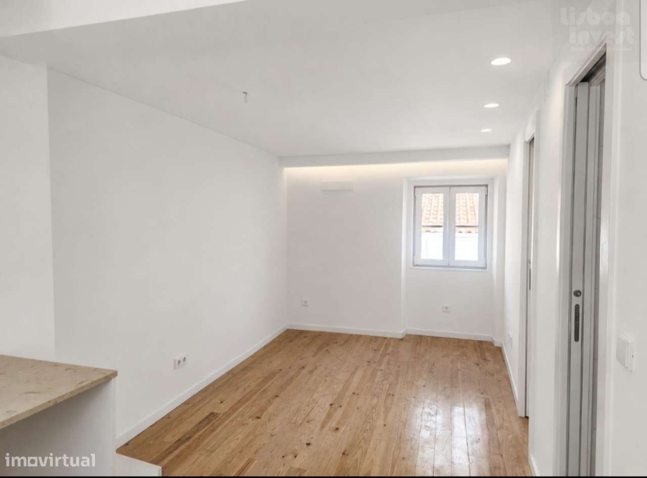 Vendo T1 Martim Moniz Totalmente  Remodelado-17