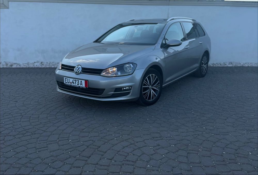 Volkswagen Golf 1.6 TDI DSG BMT Comfortline 2016