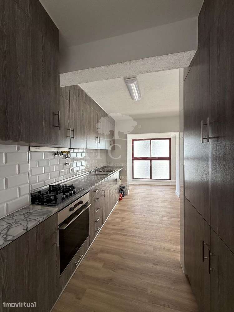 Apartamento T3 Totalmente Remodelado | Horta das Figueiras – Évora-6