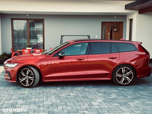 Volvo V60 T8 AWD Twin Engine Geartronic R-Design - 9