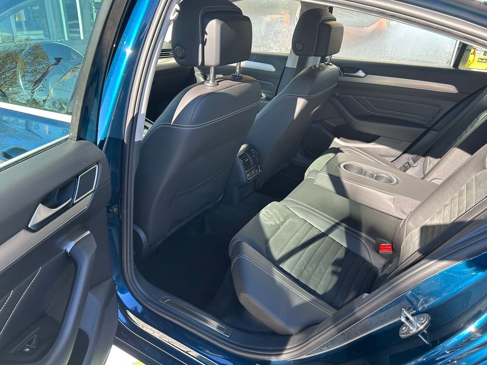 Volkswagen Passat - foto 13