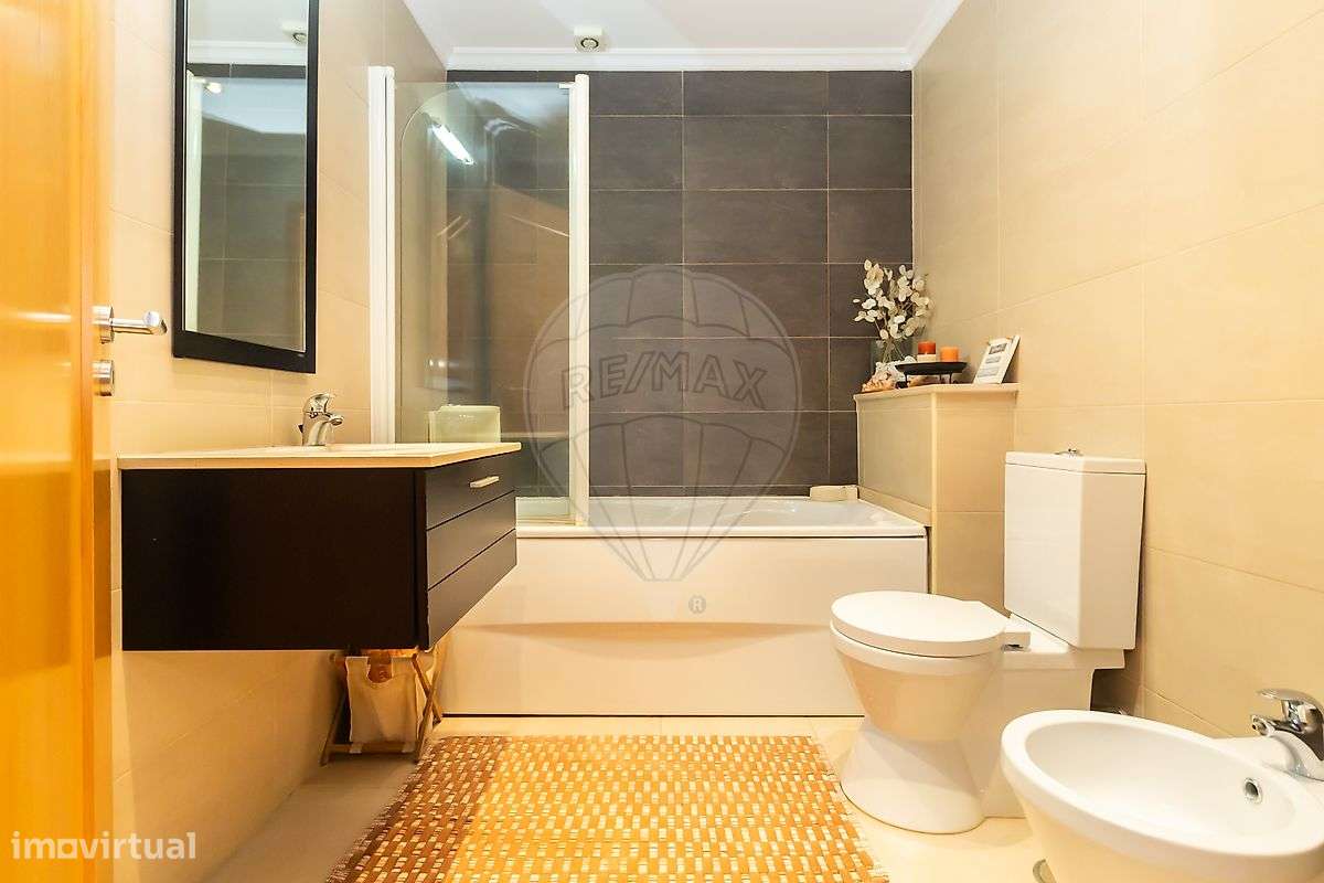 Moradia T4 à venda em Seixal-26