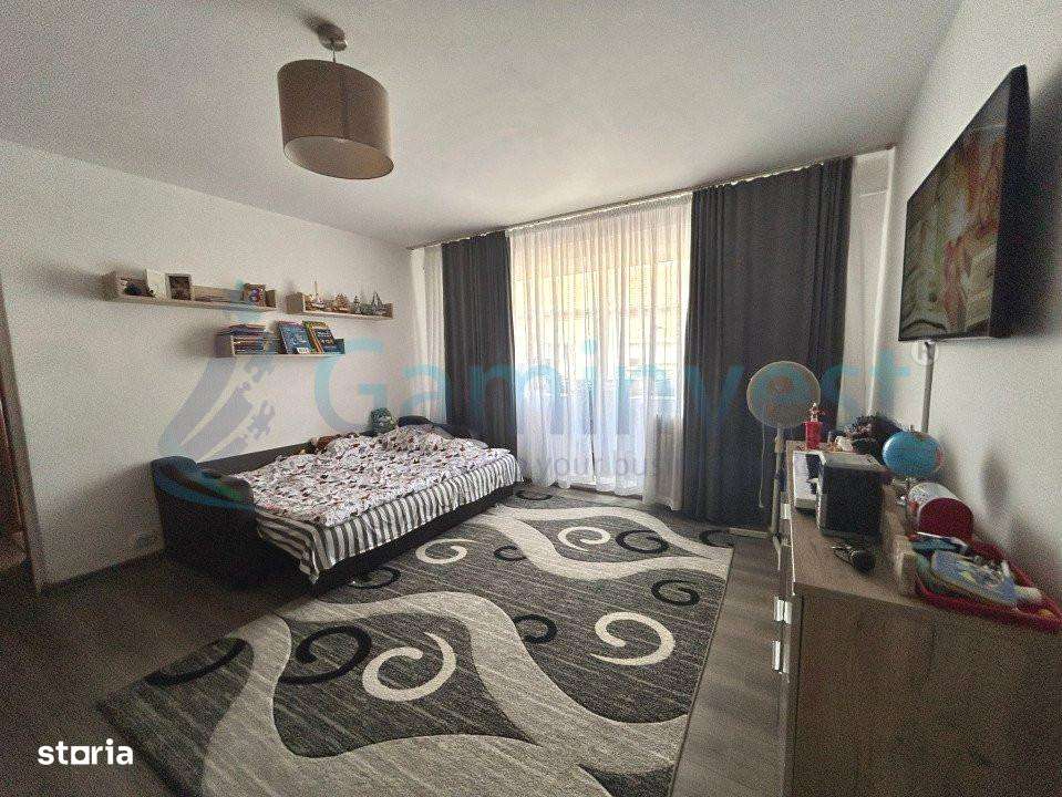 Gaminvest Apartament cu 2 camere, semicentral, Oradea, Bihor, V4356 - Imagine principală: 4/5