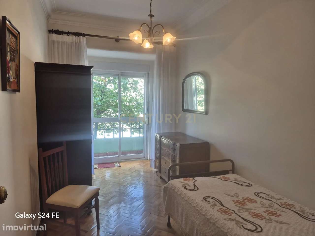 Apartamento T5 | 137 m² | 1.º Andar | Penha de França – Lisboa-10