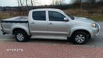 Toyota Hilux 2.5 D-4D DLX - 16