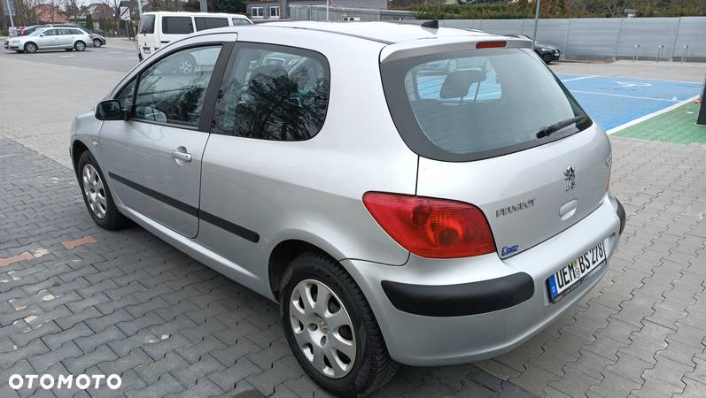 Peugeot 307 1.6 Trendy - 4