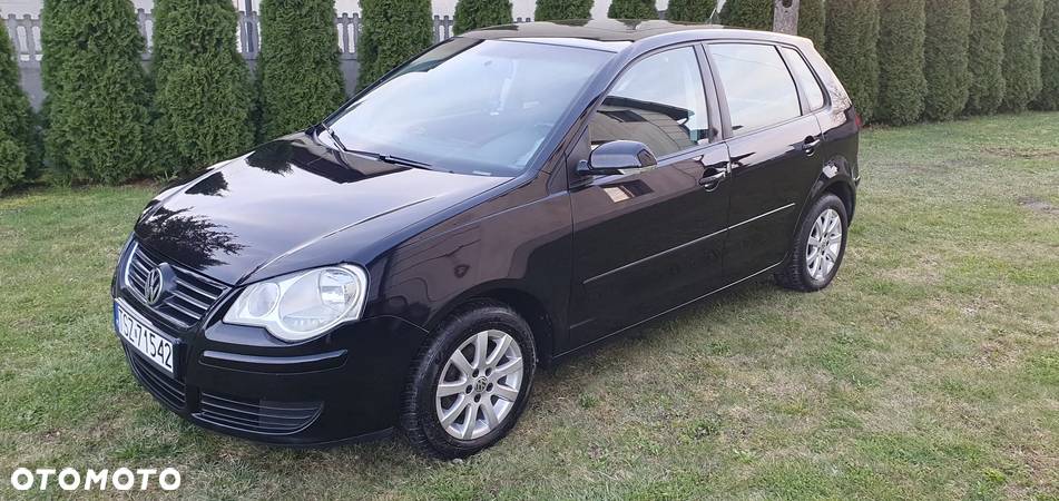 Volkswagen Polo - 4