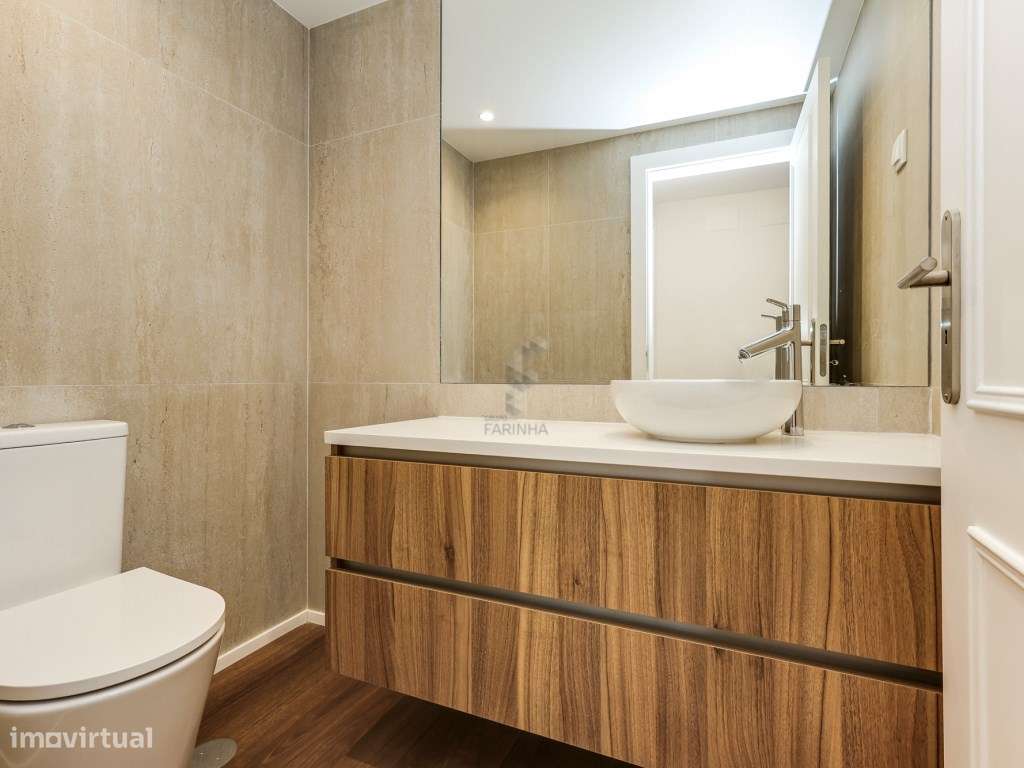 Magnifico apartamento T3 inteiramente remodelado e equipado por arq...-16