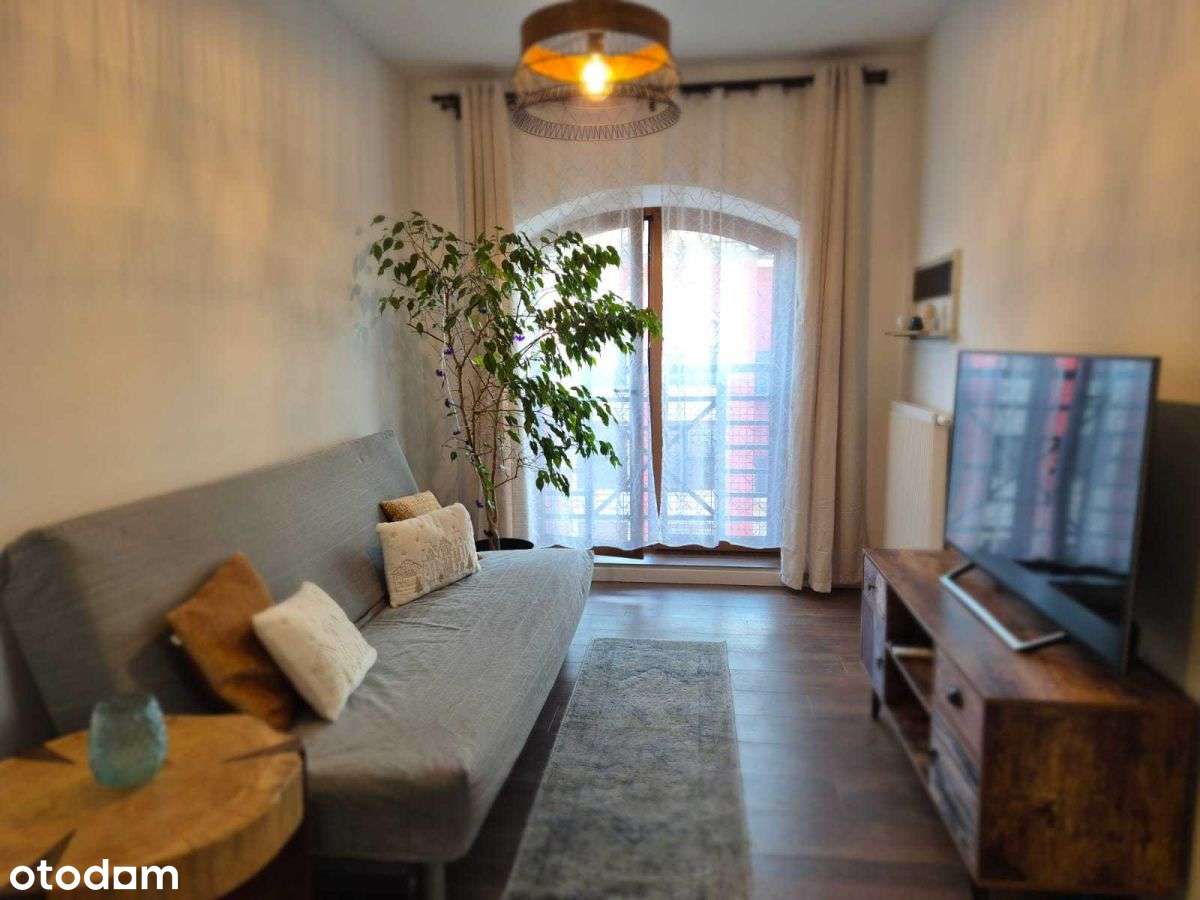 Wrocław, Różanka, kameralne osiedle, 2-10