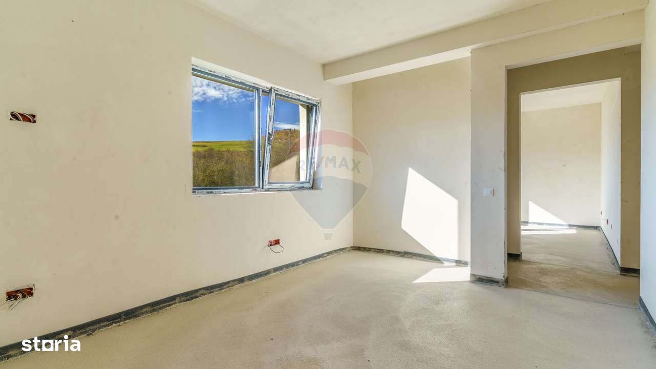 Casă individuala cu 5 camere, Sânpaul, semifinisata-8