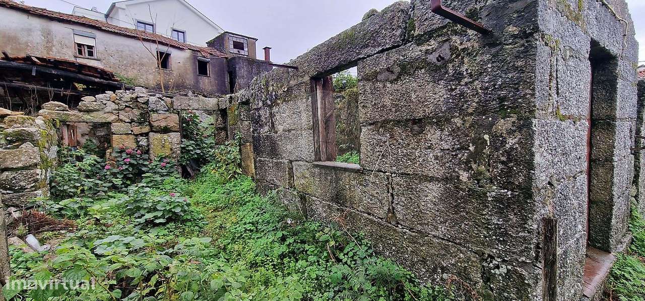 Moradia T8 para venda - Grande imagem: 2/20