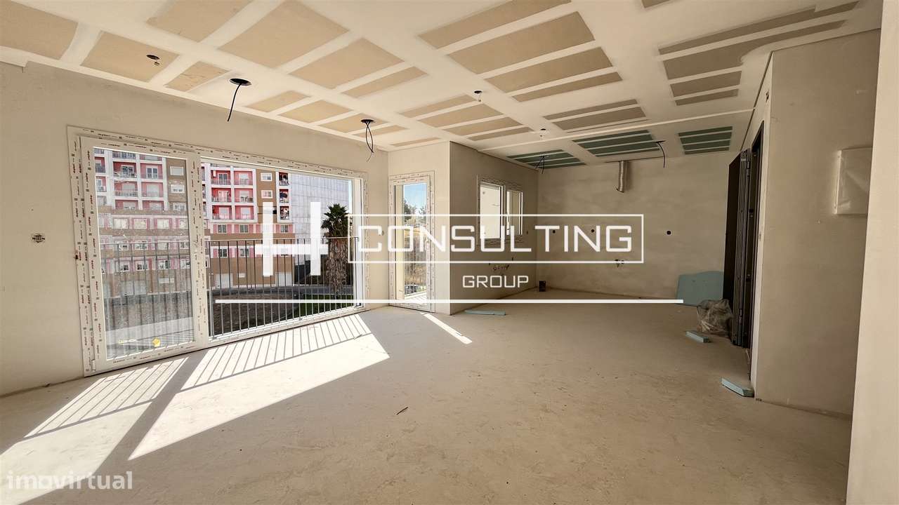 Apartamento T3 Venda em Corroios,Seixal-45