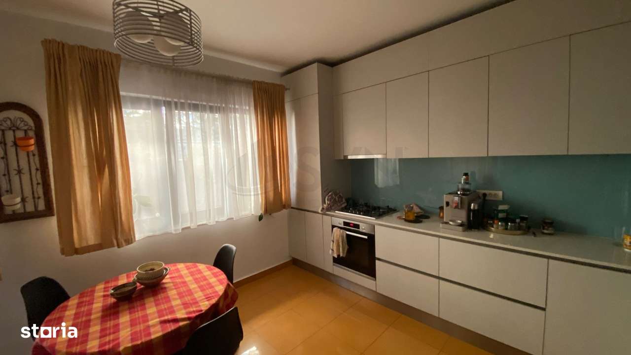 Casa de vanzare 4 camere zona Drumul Taberei - Imagine principală: 4/15