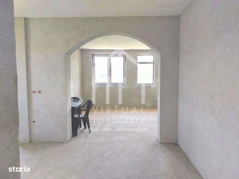 Casa de vanzare in Sibiu,  parter si mansarda, teren de 2000mp - Imagine principală: 3/16