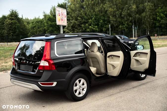 Volvo XC 70 3.2 AWD Momentum - 19