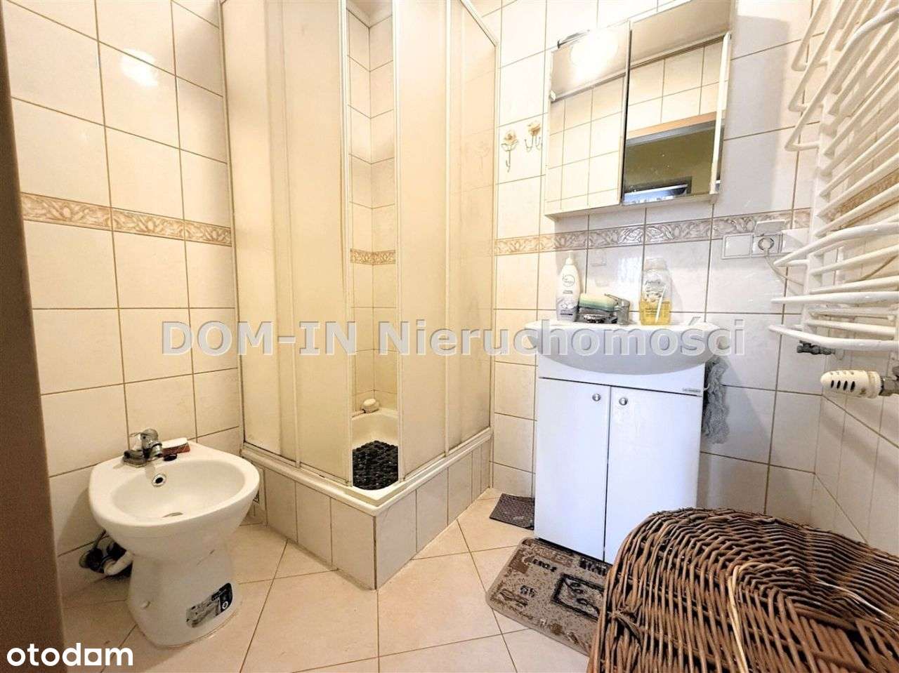 Mały dom-duże możliwości, działka 1800m2-12