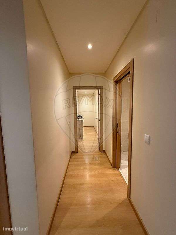 Apartamento T4 para arrendamento - Grande imagem: 3/15