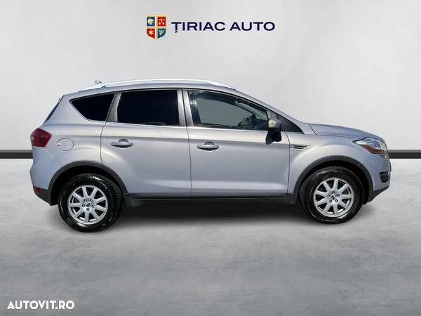 Ford Kuga 2.0 TDCi 4WD Powershift Titanium - 6