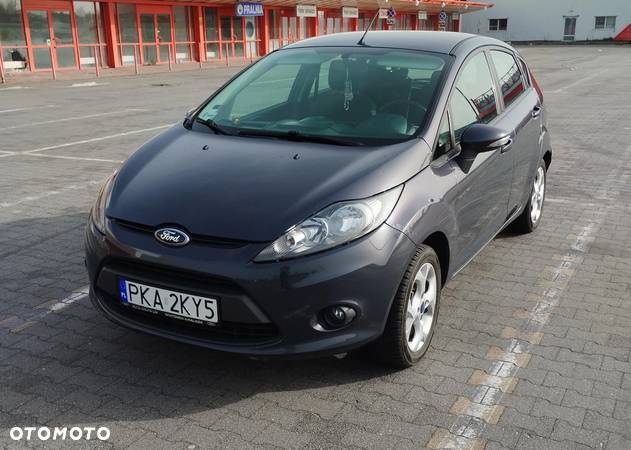 Ford Fiesta 1.4 TDCi Ghia - 4