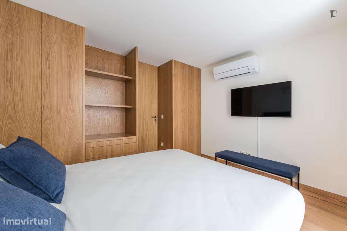 Apartamento com 1 quartos - localizado em Santo Ildefonso Porto - Grande imagem: 3/10