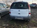 Dezmembrez Opel Meriva 2005 - 2