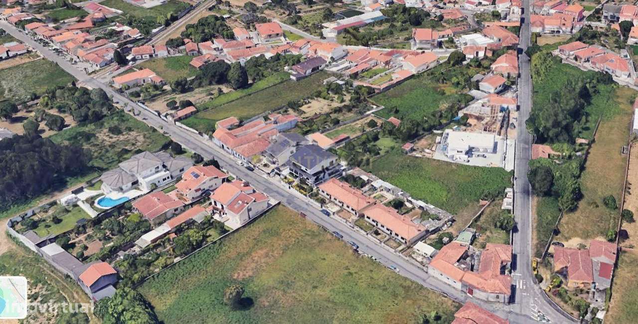 Terreno em Silvalde: com 1.770 m²  – Potencial para Moradia de 4 Frent - Grande imagem: 5/6