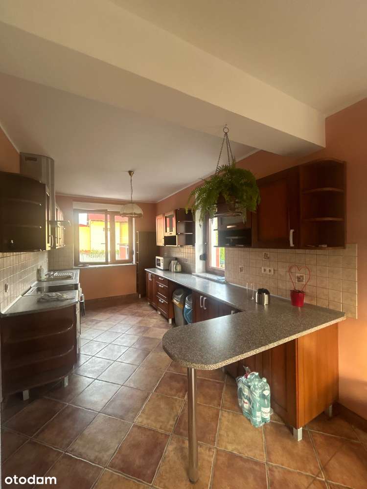 Przestronny dom 135 m² z garażem i ogrodem - Pełny obrazek: 5/13