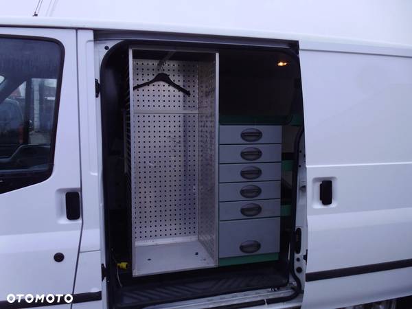 Ford transit - 12