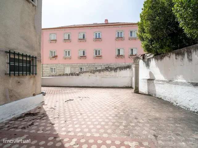 Prédio de Investimento Premium no Centro de Almada | Vista Rio | Eleva-34