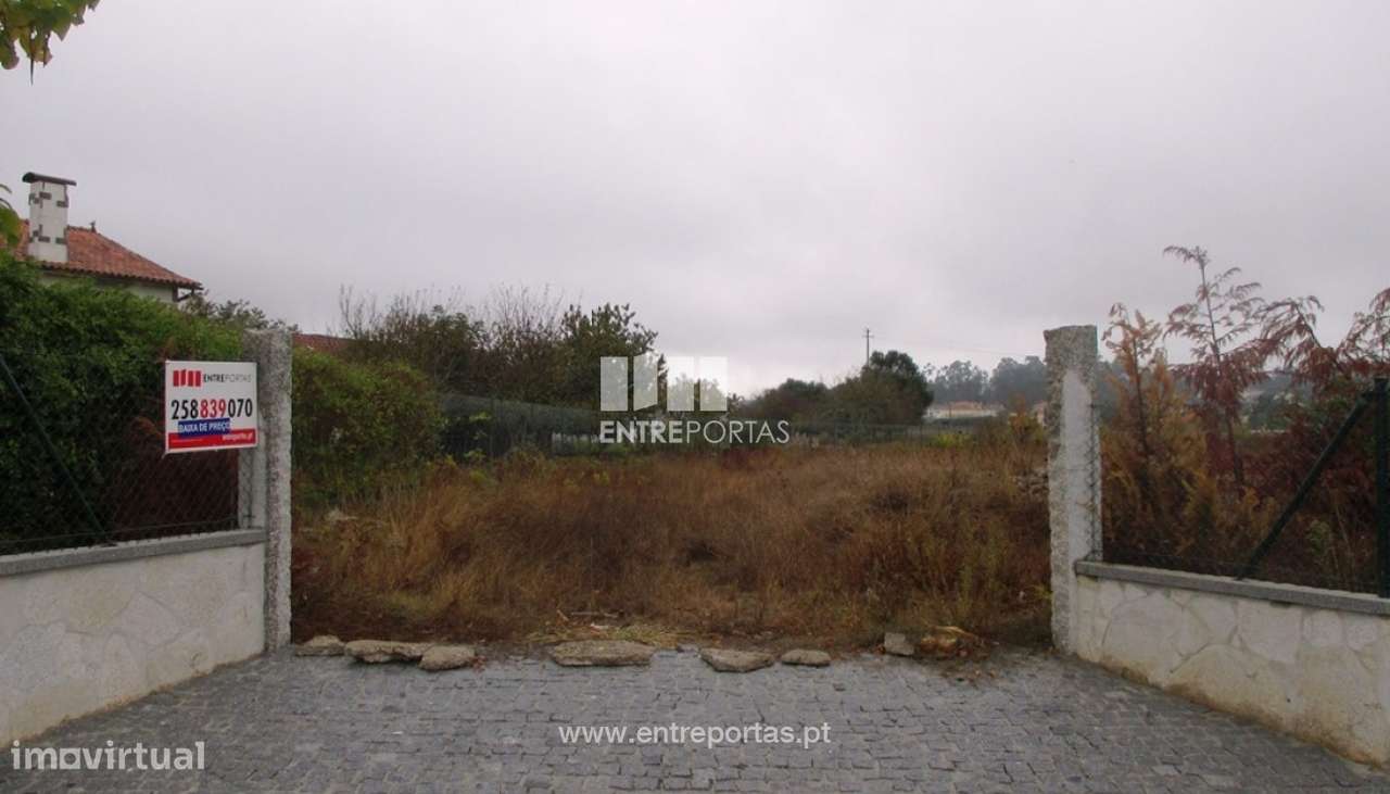Terreno murado, Campos, Vila Nova de Cerveira - Grande imagem: 3/3