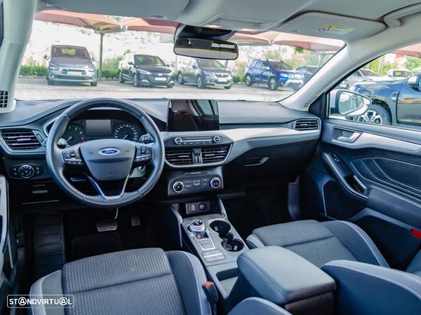 Ford Focus 1.0 EcoBoost S&S Aut. COOL&CONNECT - 11