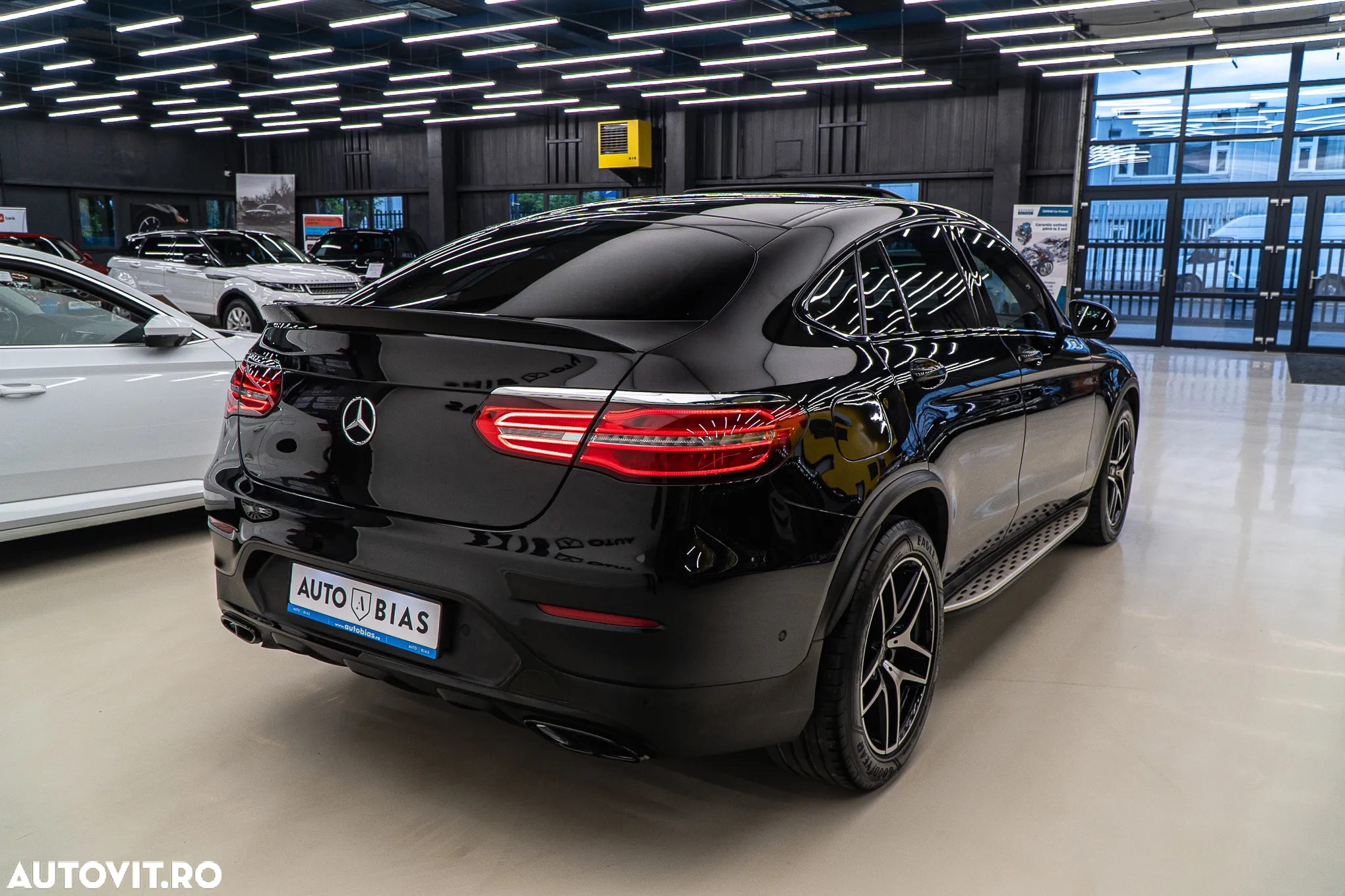 Mercedes-Benz GLC Coupe 220 d 4Matic 9G-TRONIC AMG Line - 8