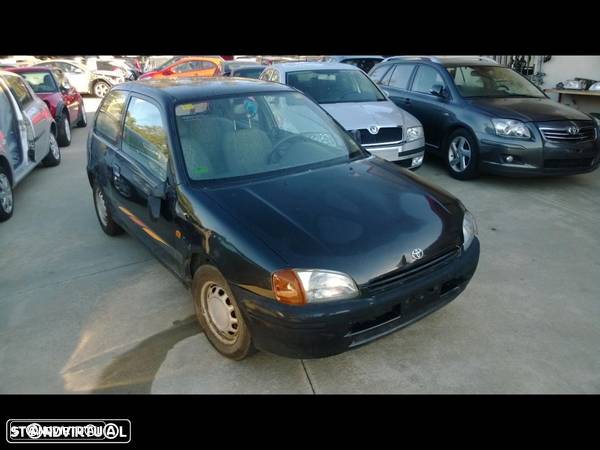 Toyota Starlet 98 para peças - 1