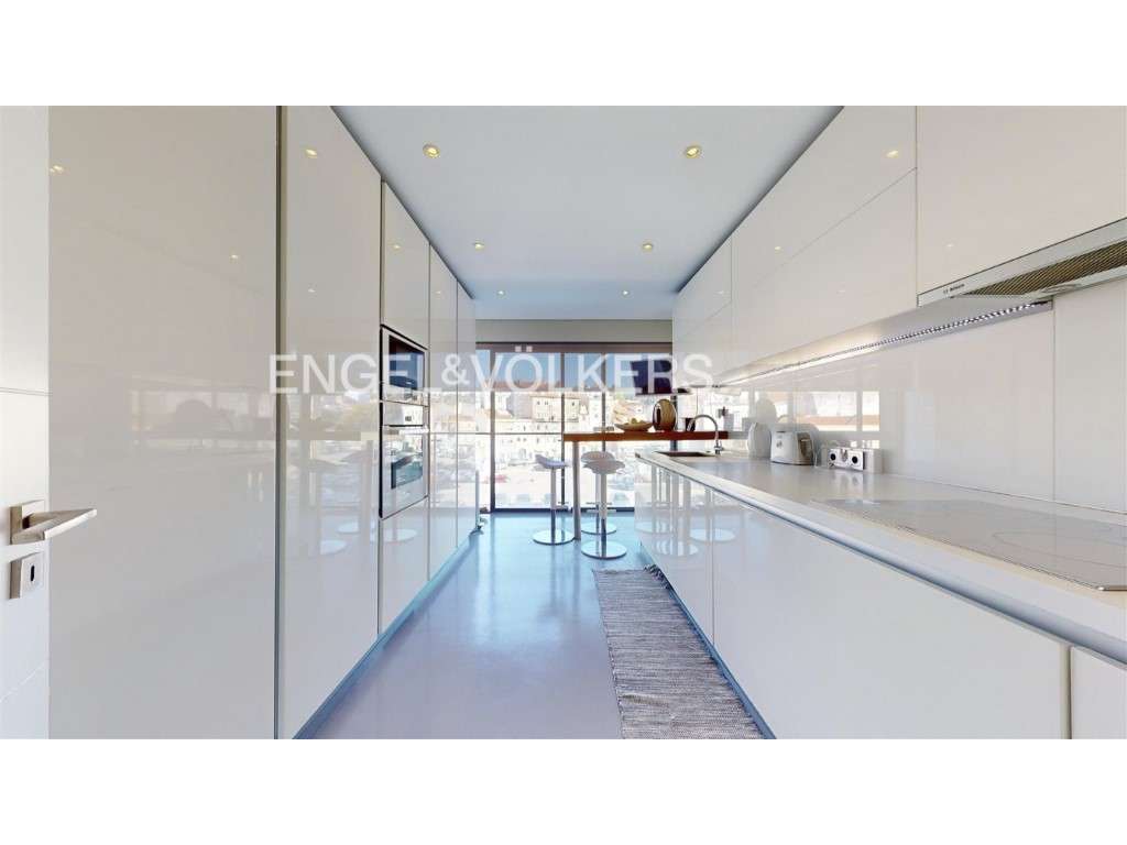 Luxuoso Apartamento T4 em Alcântara - Grande imagem: 5/23