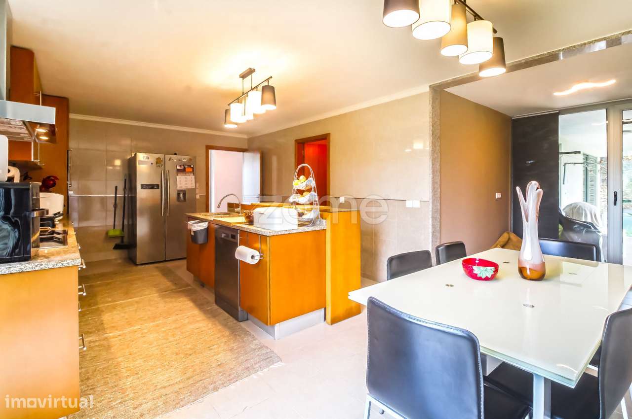 Moradia T3, Oliveira São Mateus, Vila Nova de Famalicão - Grande imagem: 1/54