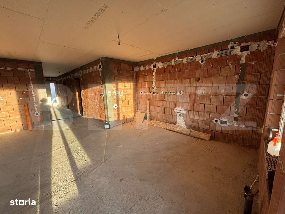 Casa de vanzare, 108 mp, zona Sud-Vest - Imagine principală: 2/9