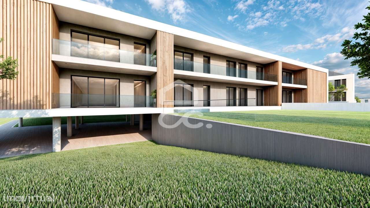 Apartamento T3 com terraço e um logradouro com 157m2, em construção em-7